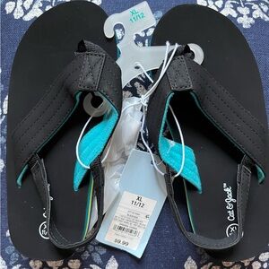 Cat & Jack Kids Black and Teal Flip Flops
